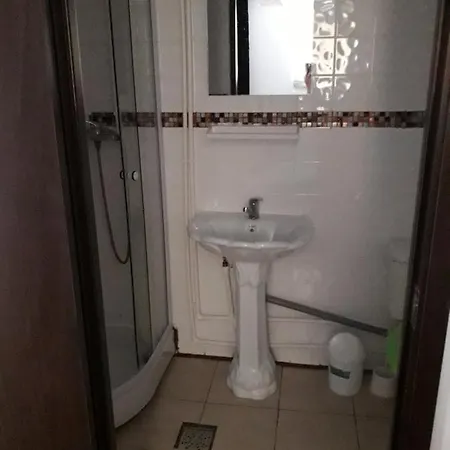 Ranya קונסטנצה